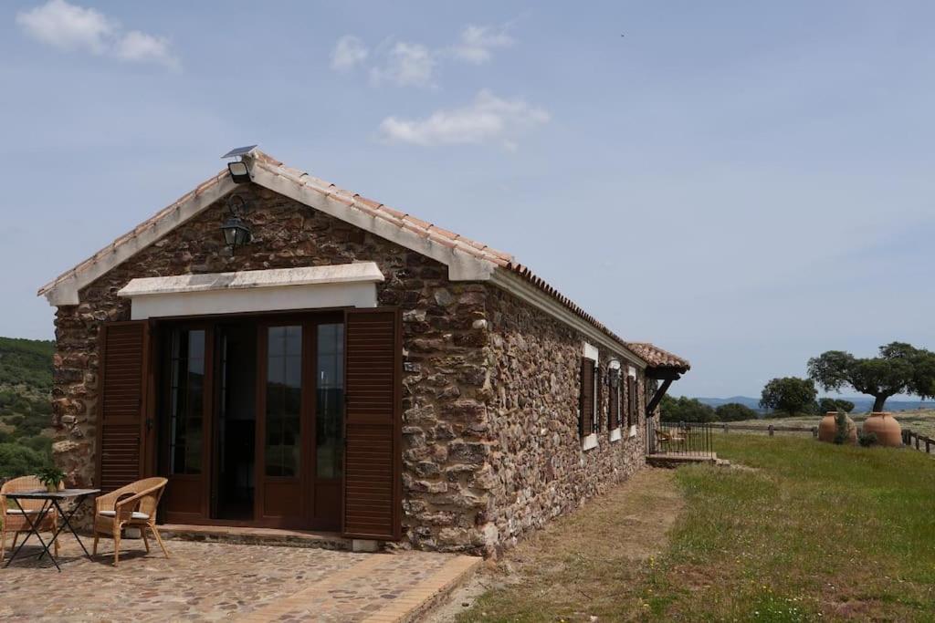 Finca La Alcolehuela En Parque Natural De Despenaperros 圣埃伦娜 外观 照片